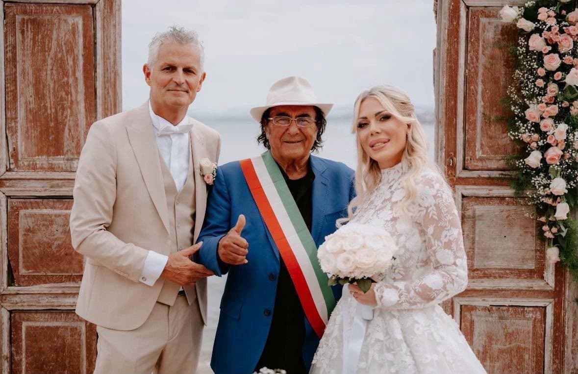 Da Al Bano a Noemi, le nozze di Antonio Vandoni e Ileana Falcone si trasformano in un grande concerto d'amore
