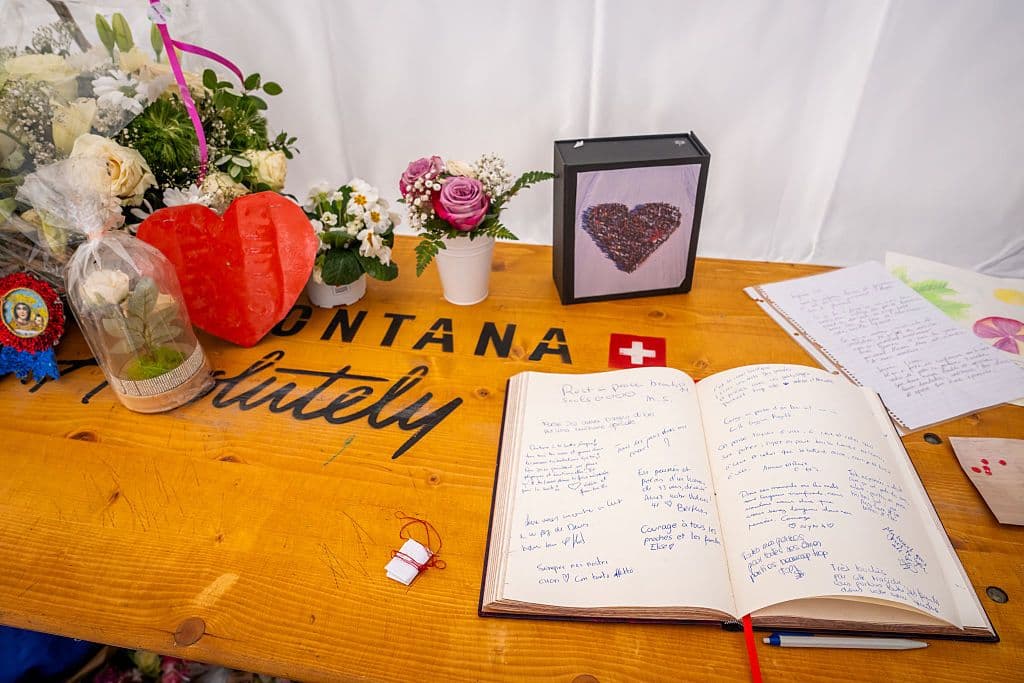 Crans-Montana, Sofia e Francesca: «Vogliamo che torni quella che era la nostra normalità». Kean: «Sono svenuto sulle scale. Mi sono detto: non puoi morire qua»