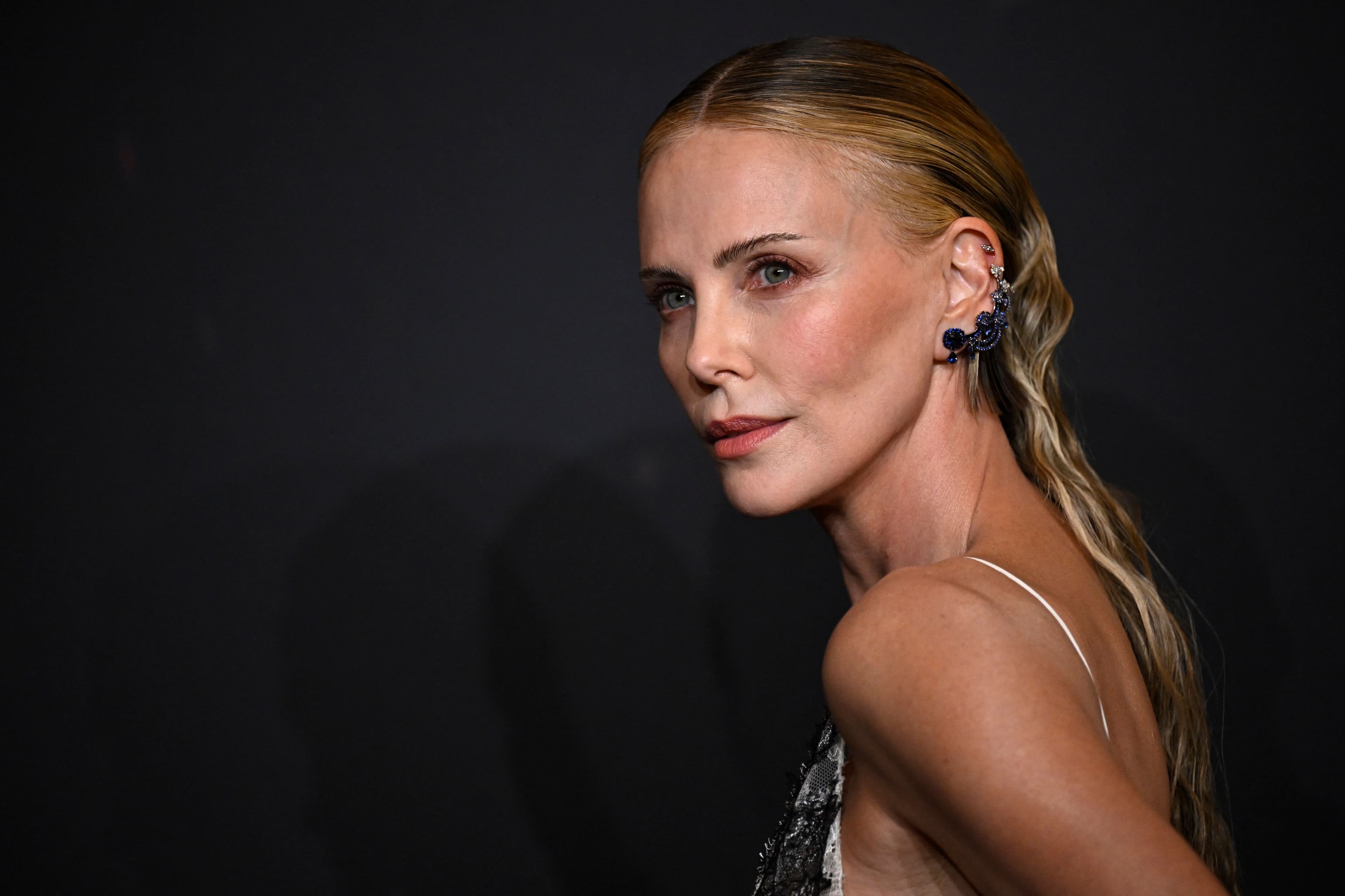 Goodhairday: Charlize Theron, dea assoluta di hairstyle mozzafiato