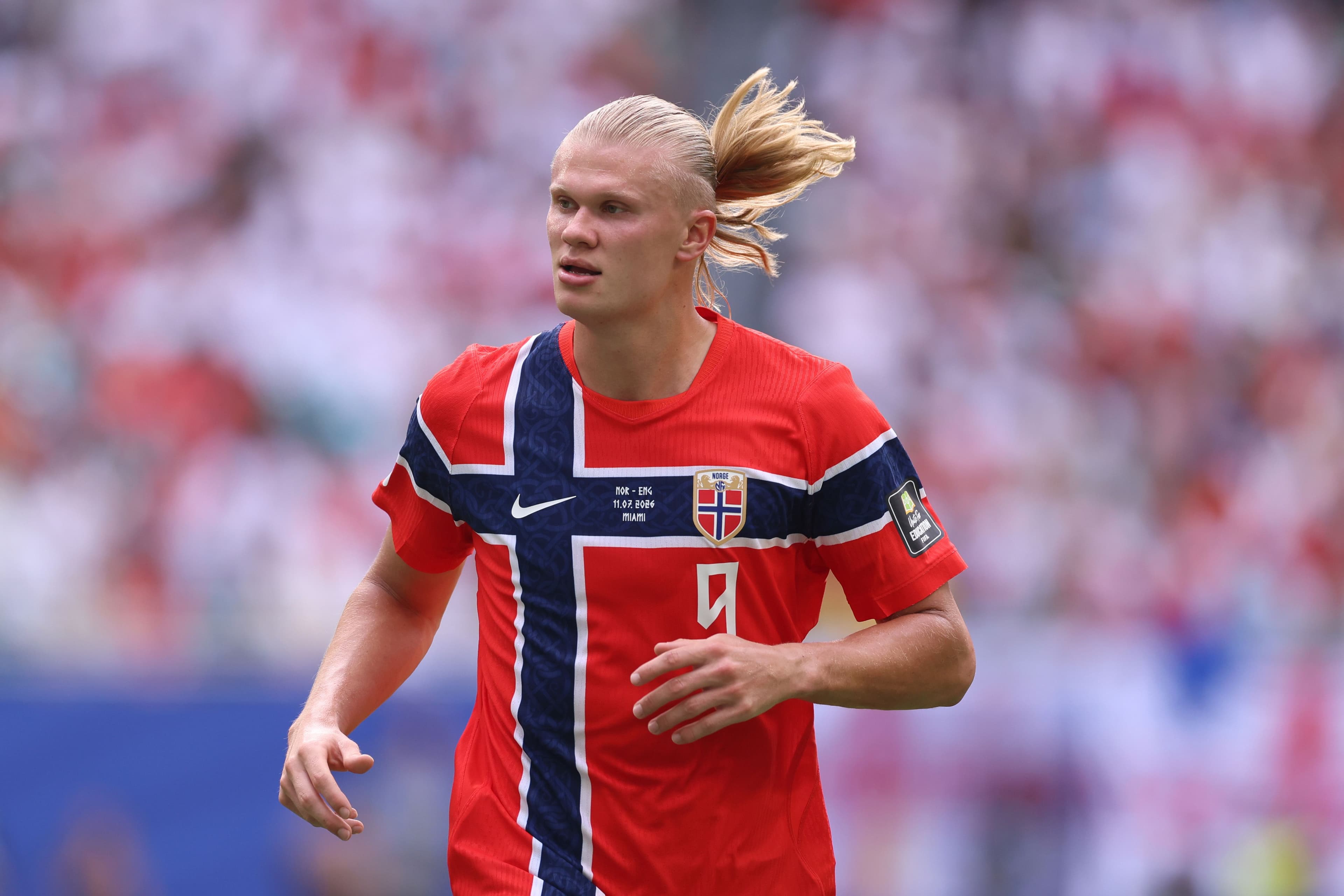 Mondiali di calcio 2026: dall'Haaland Hair Effect ai tagli corti sfumati e impeccabili. Le acconciature più cool che dominano in campo