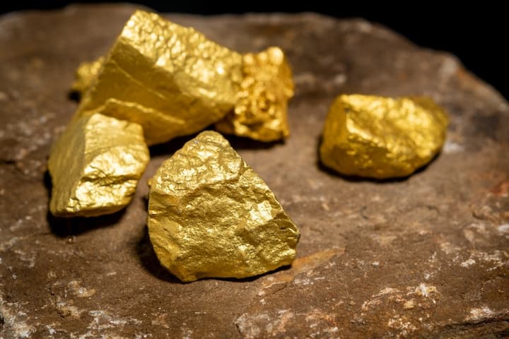 Oro ai massimi storici: all’oncia 4.714 dollari