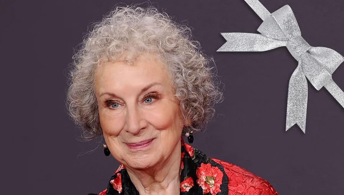 Margaret Atwood dona un milione di dollari in memoria del marito birdwatcher