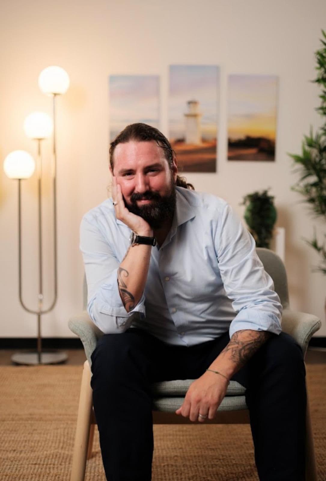 Stefano Rossi: «Il paradosso di questi giorni ci mostra ragazzi che hanno manifestato pacificamente per il loro futuro e altri preda del nichilismo, della rabbia, della distruttività. Gli adolescenti di oggi si trovano su due abissi: come l’Urlo di Munch»
