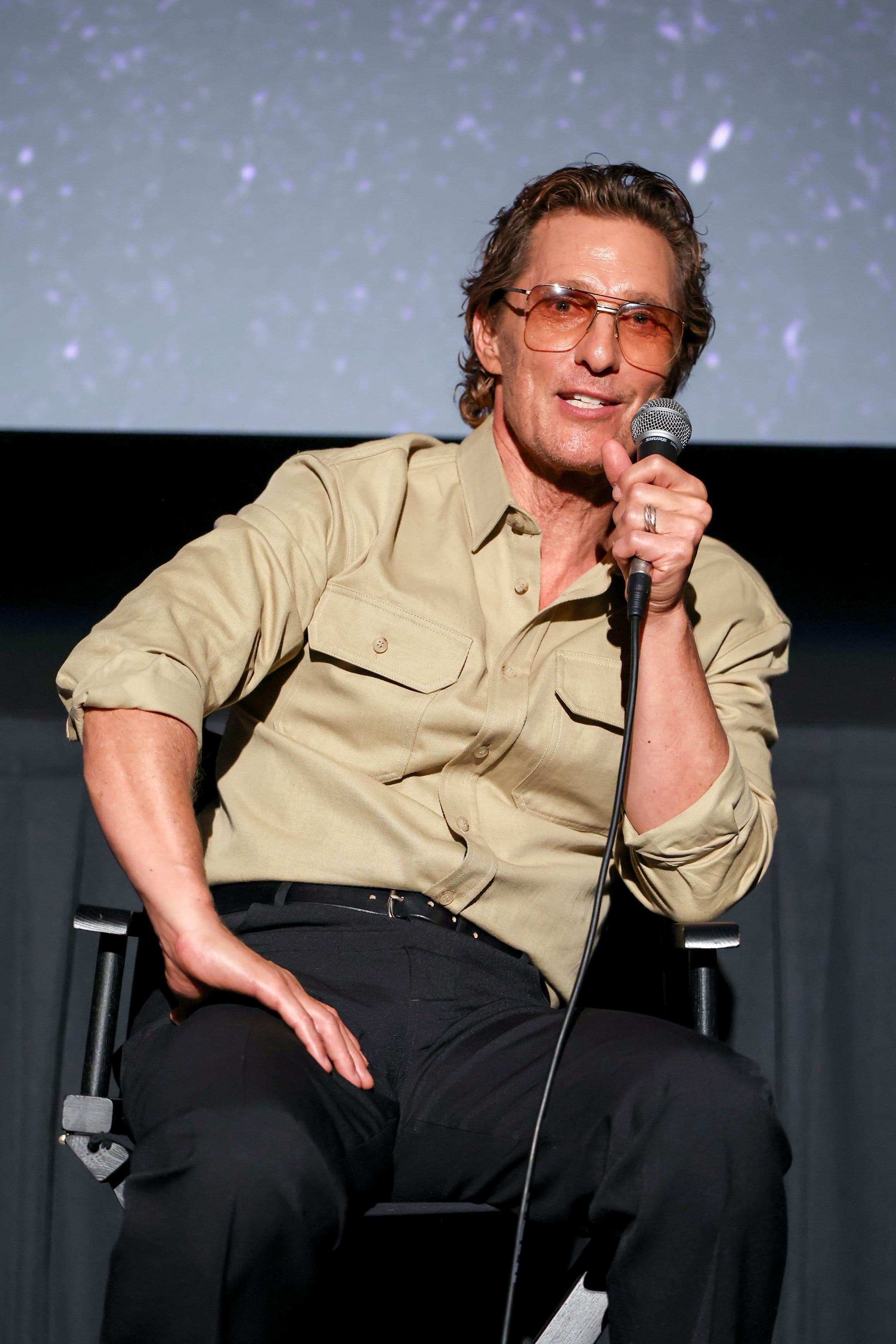 Matthew McConaughey, quella volta che ha passato due giorni nel deserto a leggere recensioni negative dei suoi film: «È stato difficile»