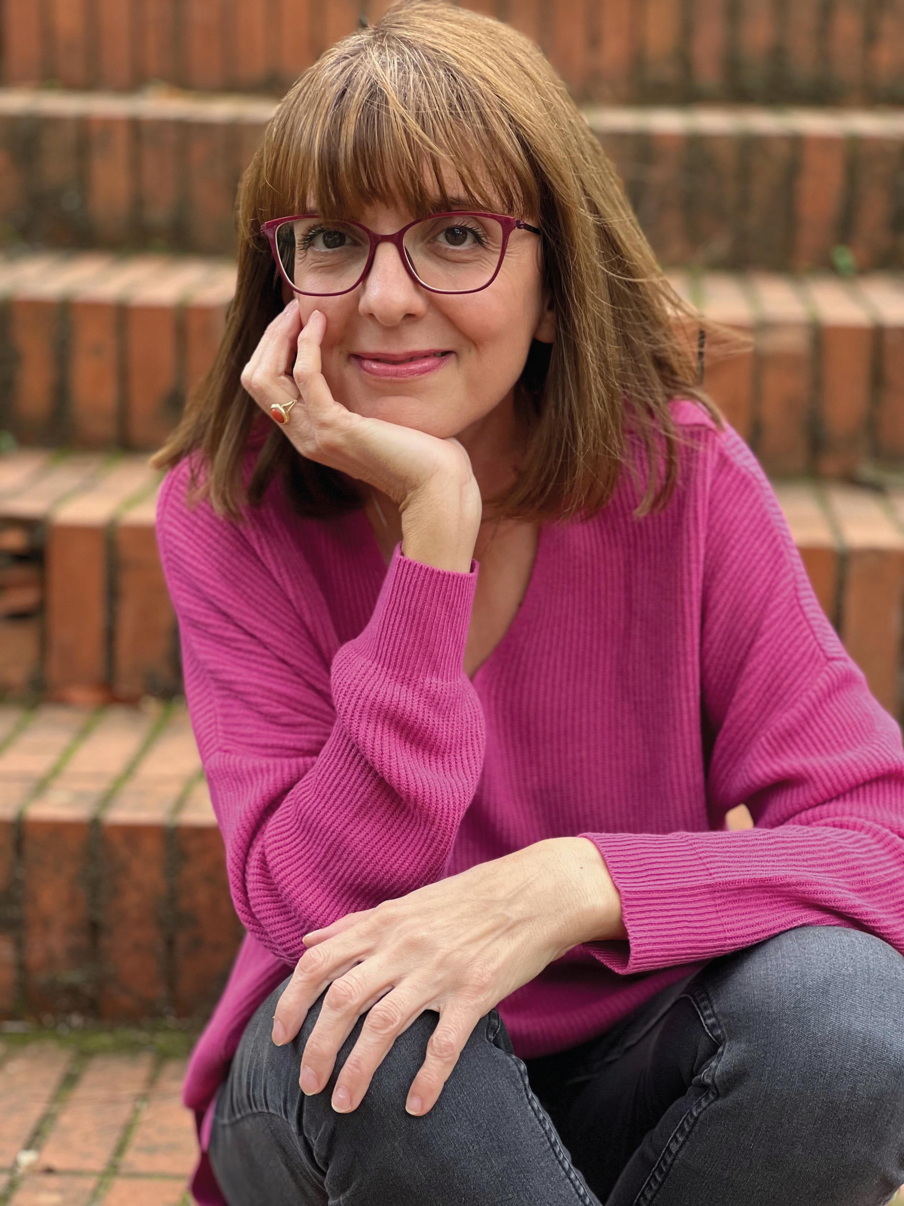 Roberta Recchia: «Non ho mai creduto di avere il talento necessario, ma in una vita che è stata più buio che luce la scrittura mi ha salvata. Il nuovo romanzo? Le sconosciute uscirà a gennaio»
