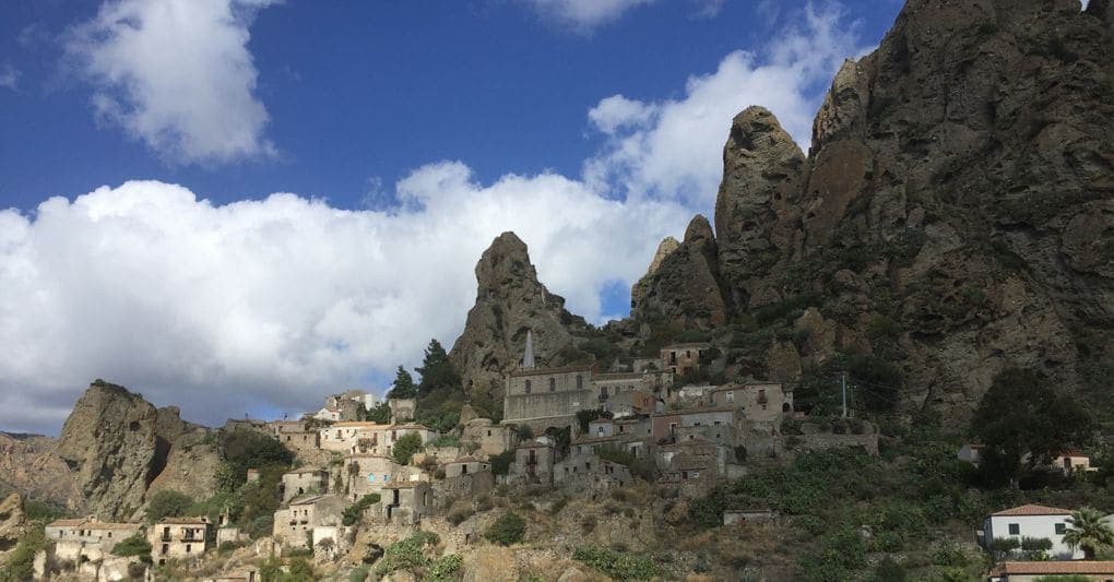 Halloween è in cammino alla scoperta di luoghi fantasma