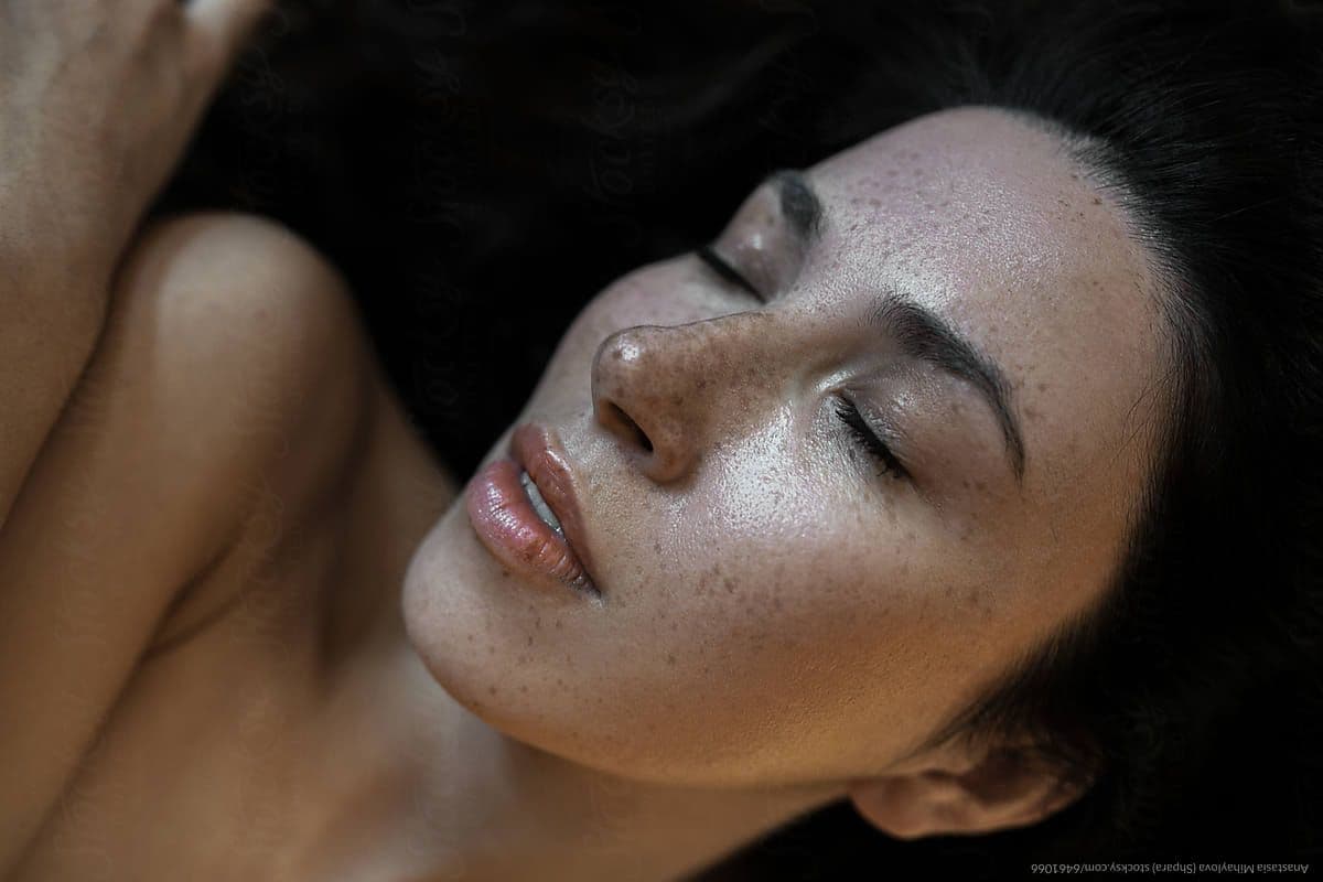 Skin analysis con Intelligenza Artificiale: il debuking dei device che analizzano la pelle e definiscono la beauty routine