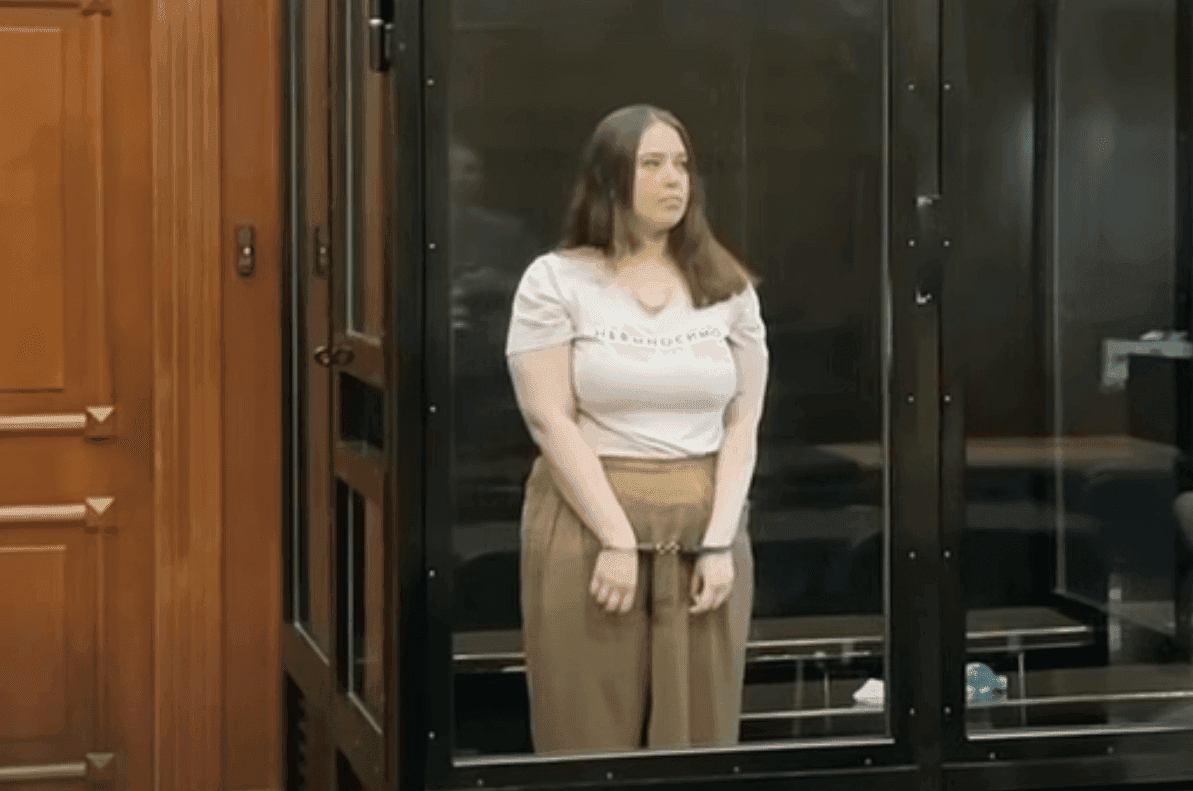 La storia di Darya Shipacheva: prelevata in un giorno di primavera, chiusa in un centro di detenzione per 15 mesi e condannata a 12 anni di carcere nella Russia di Putin