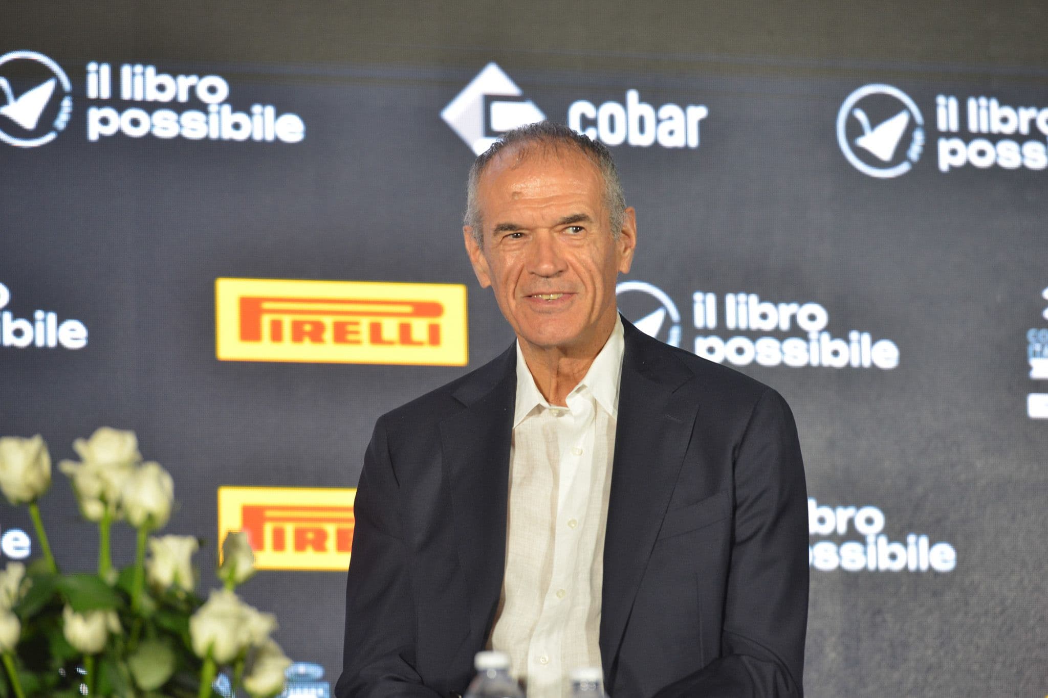 Carlo Cottarelli: «Oggi mi chiedono più selfie che consigli di economia. Sono diventato nonno, ma mio nipote mi parlerà in inglese. Da ragazzo suonavo Battisti alla chitarra. Oggi mi incuriosisce Ultimo»