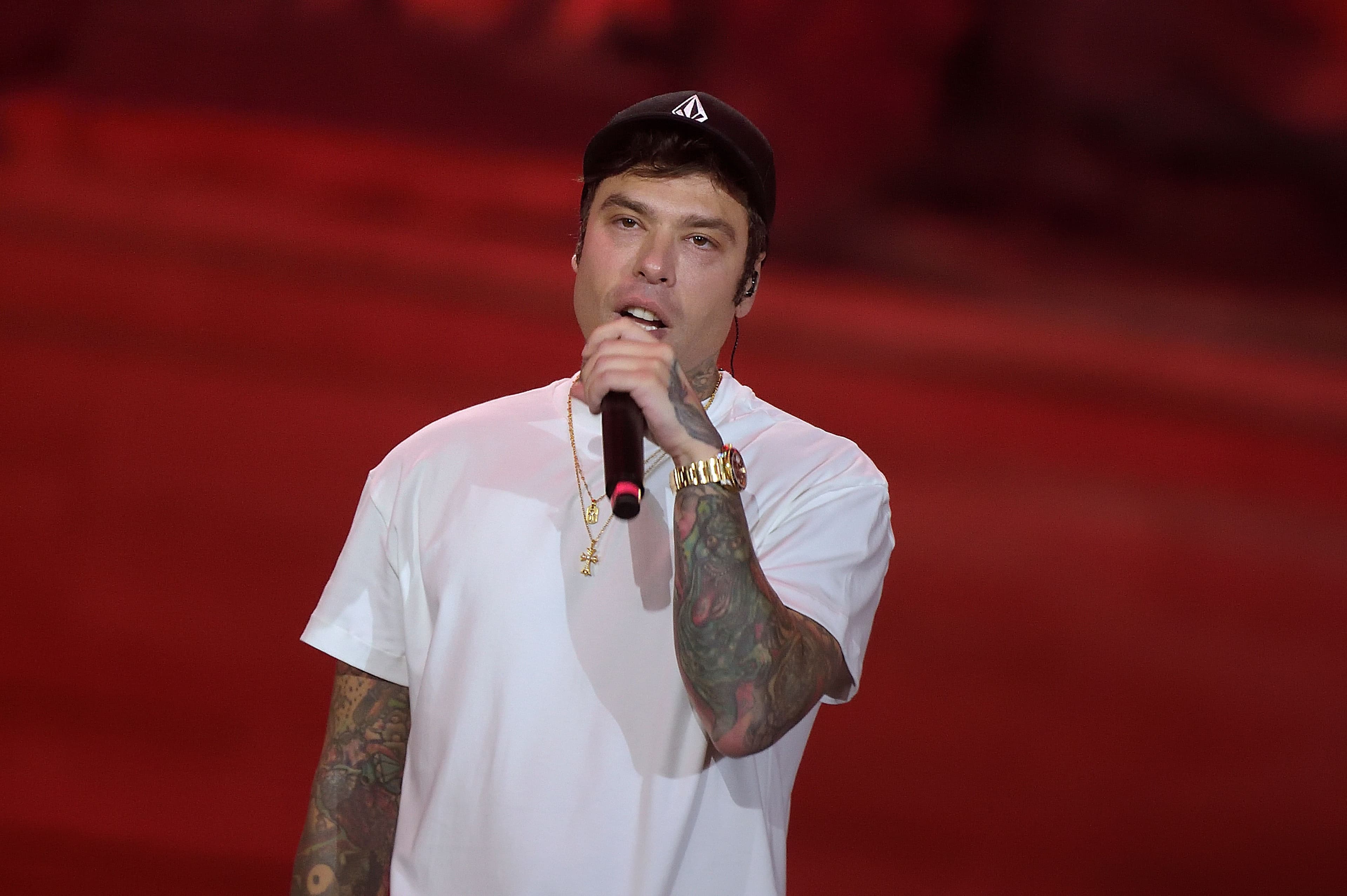 Fedez ricoverato d'urgenza al Fatebenefratelli di Milano, come sta ora il rapper