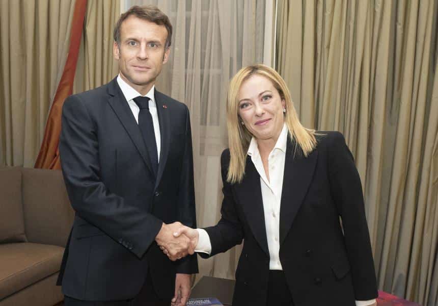Nuova telefonata Macron Meloni