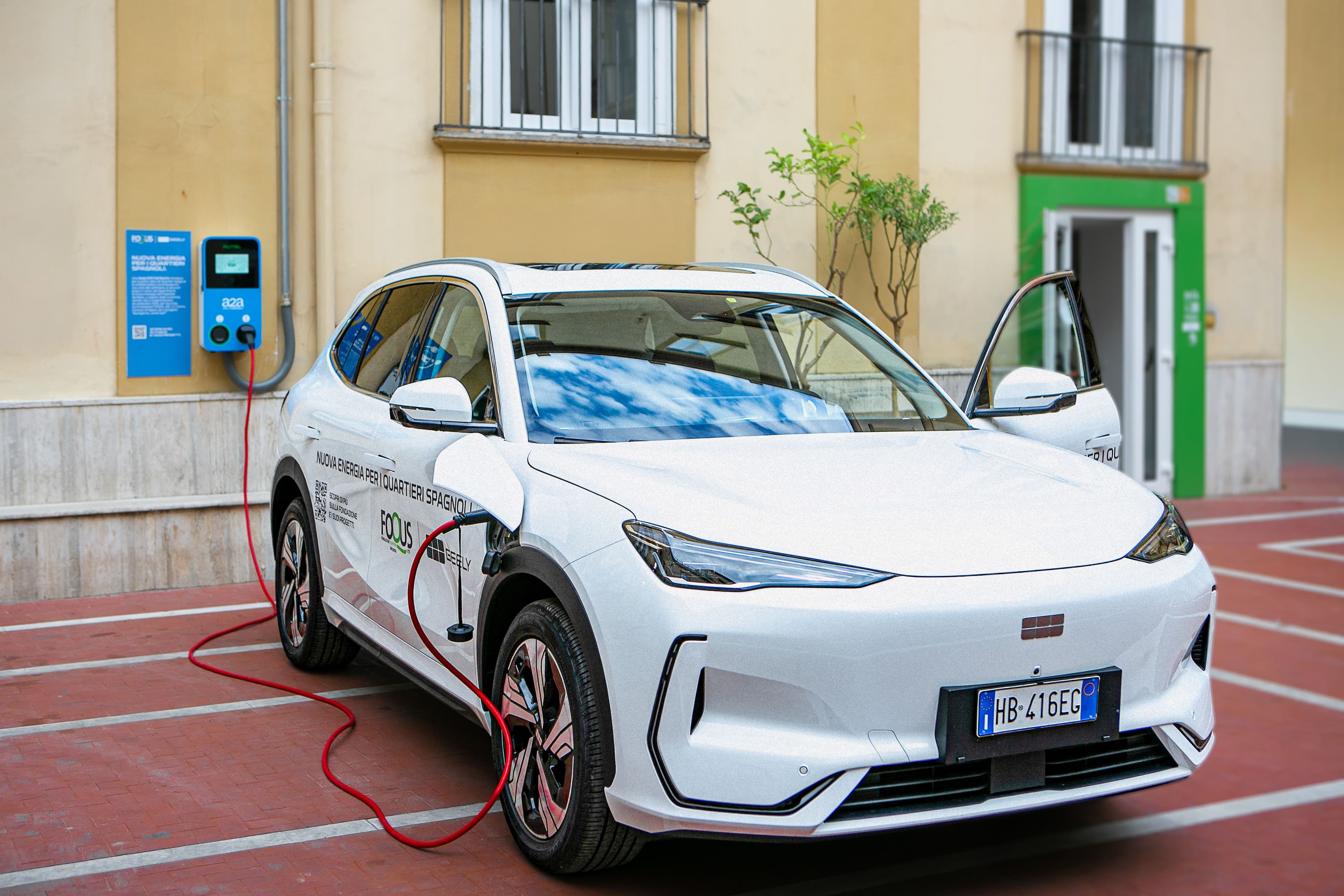 Geely Italia, un anno dopo: il regalo alla Fondazione Foqus