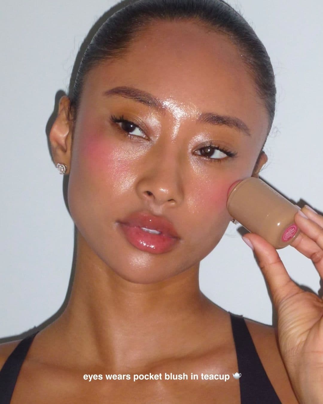 Il trend del watercolor make-up è il must da tenere d’occhio quest’estate