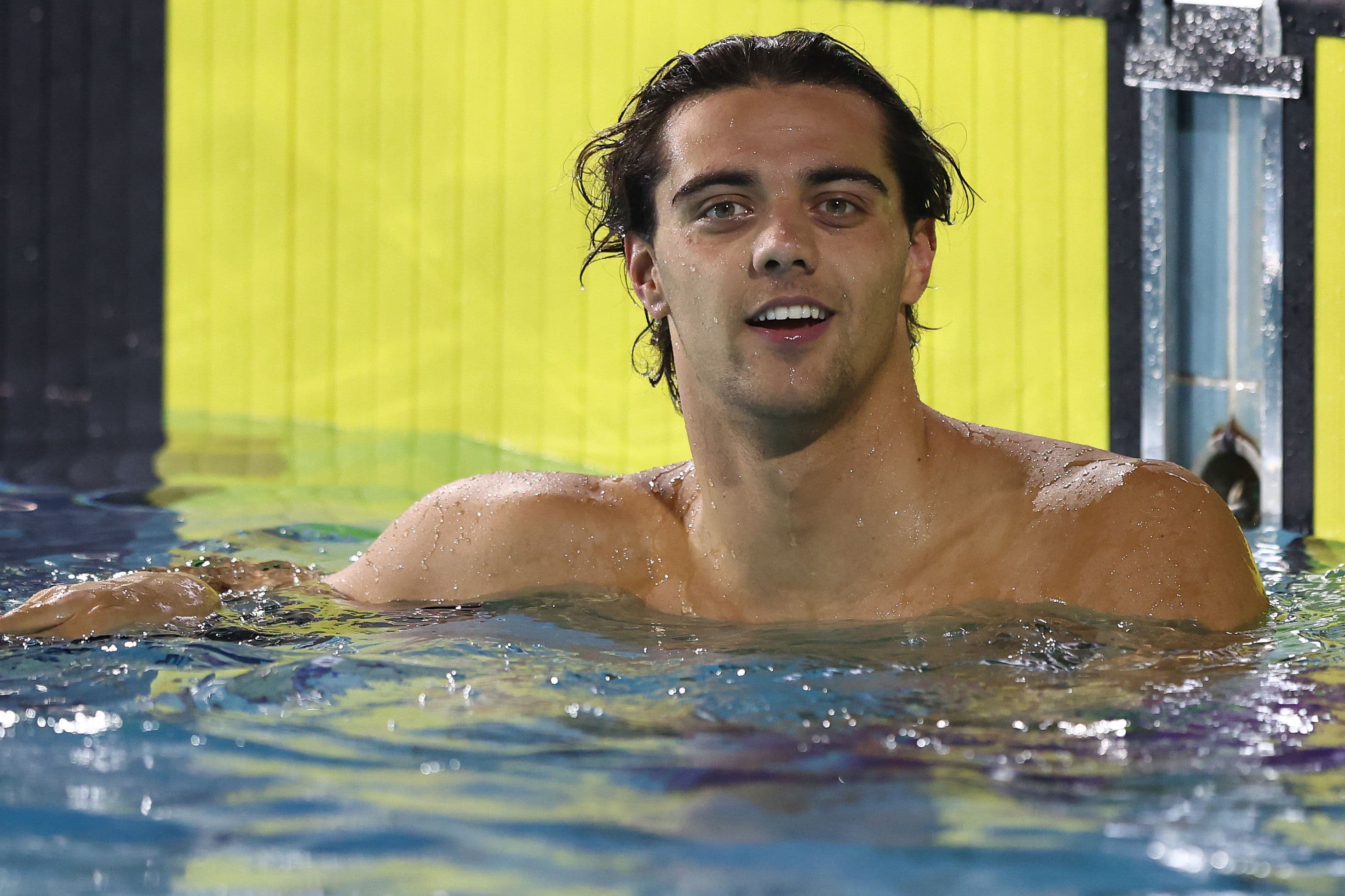 Il campione di nuoto Thomas Ceccon, dal look selvaggio su TikTok, con barba e capelli extra lunghi