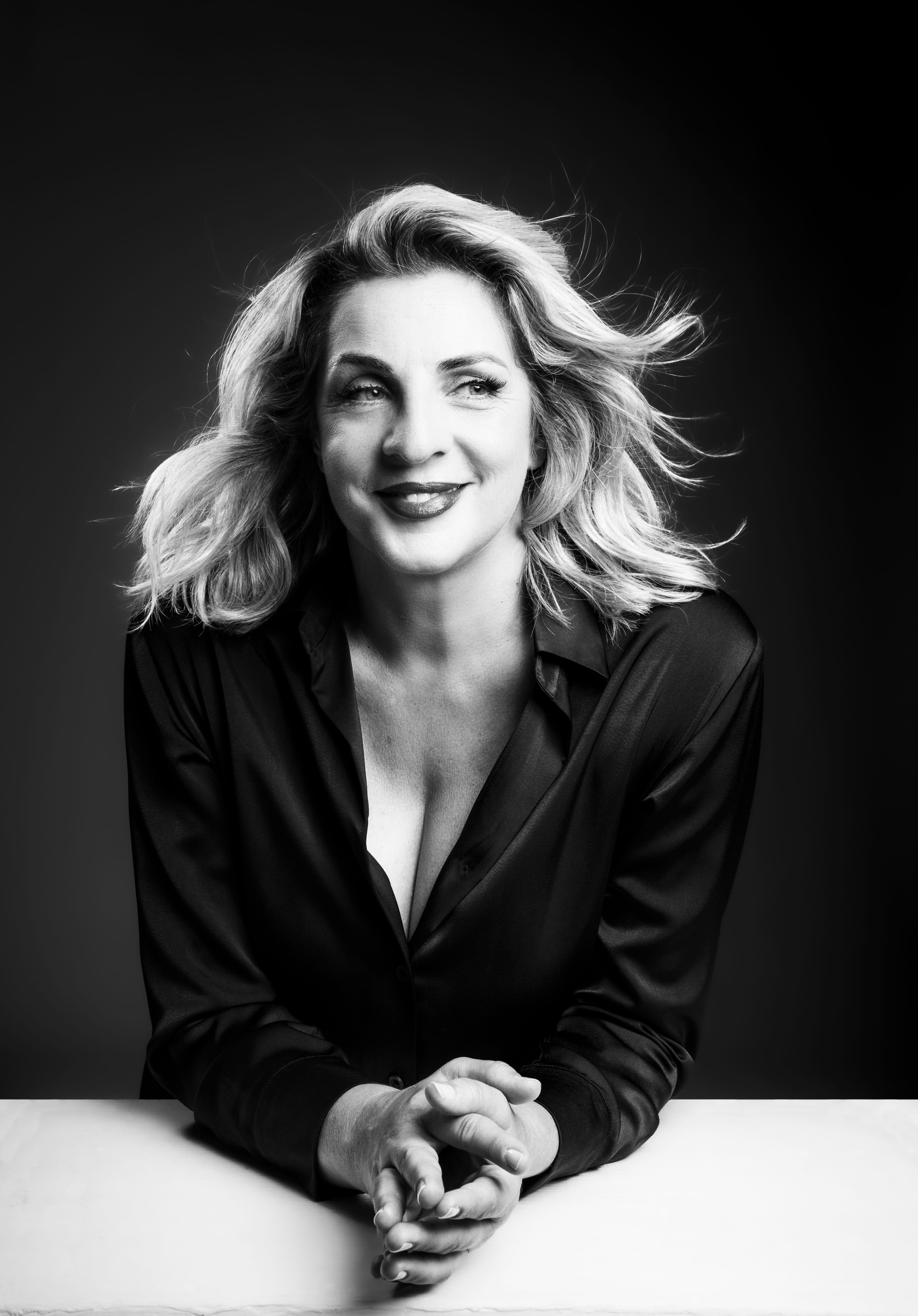 100 puntate di Segreti, la rubrica di Elena di Cioccio: «Da questo dialogo con i lettori ho imparato che le persone sono molto più diverse, complicate e interessanti di quello che i social ci vogliono far vedere»