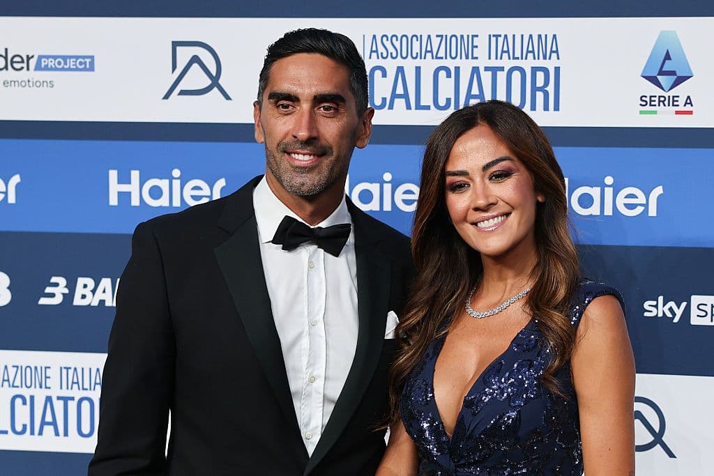 Giorgia Palmas e Filippo Magnini a Verissimo: «Aspettiamo un maschietto. Il nome? Siamo indecisi fra due o tre»