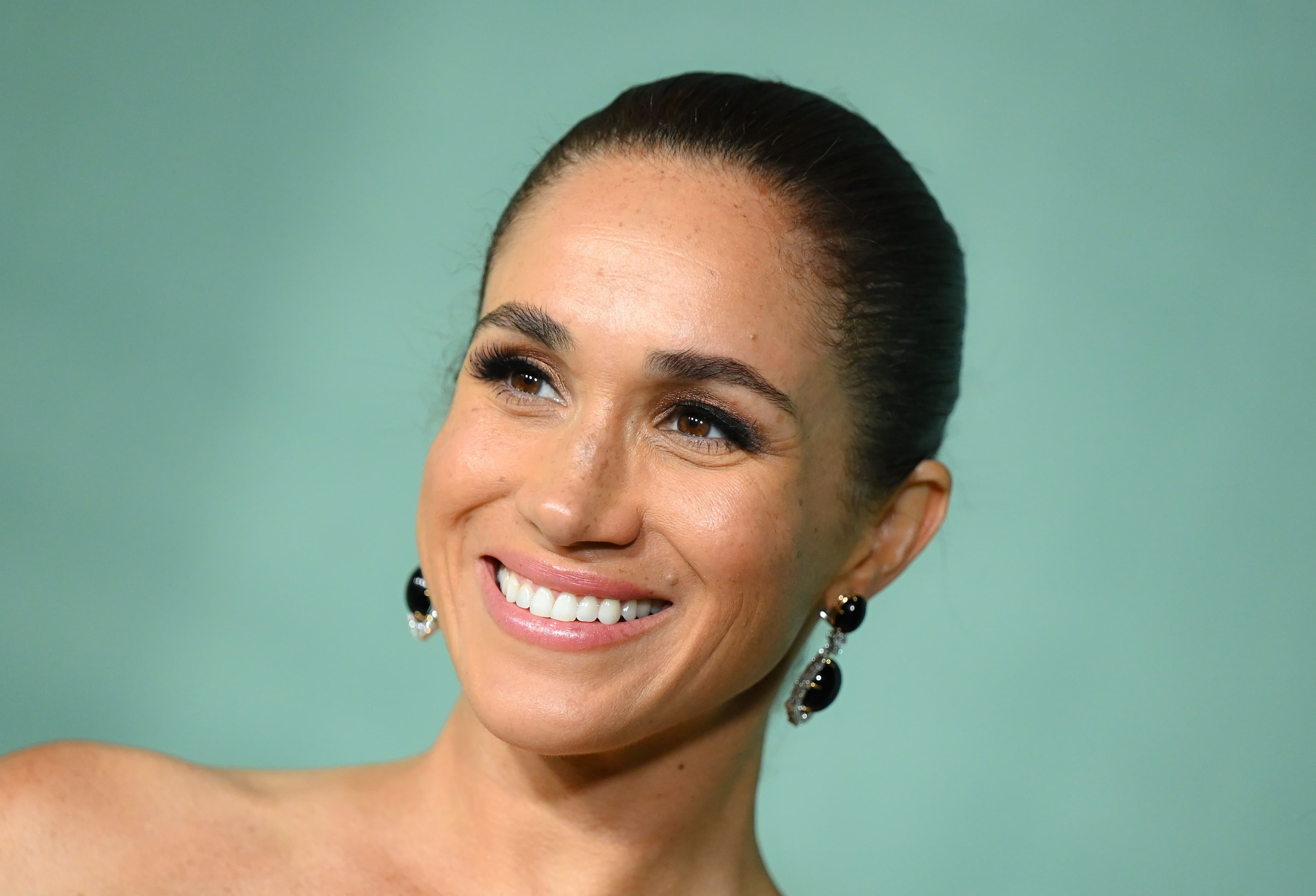 E se il futuro di Meghan Markle nel Regno Unito fosse alla radio?