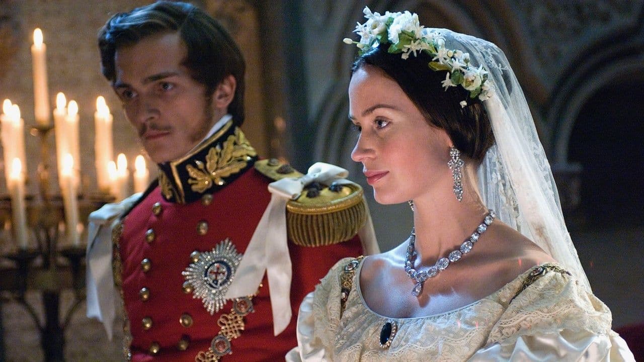 L'anello di fidanzamento della regina Vittoria? Un serpente misterioso