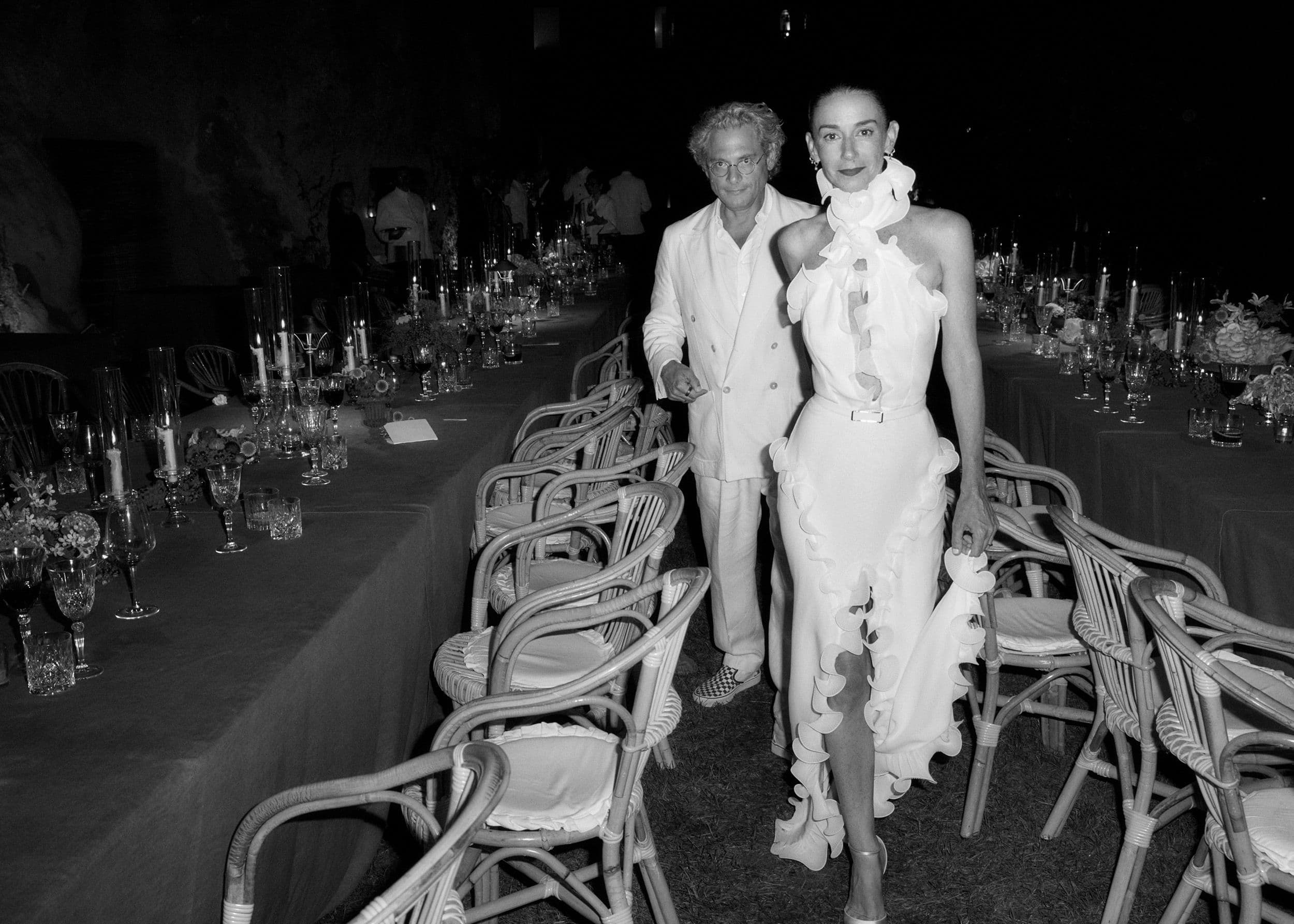 Dentro il matrimonio di Marie-Louise Sciò e Michel Martone: la cena sulla rupe, il canto di 3 mila anni e il primo ballo sulle note de Il tempo delle mele
