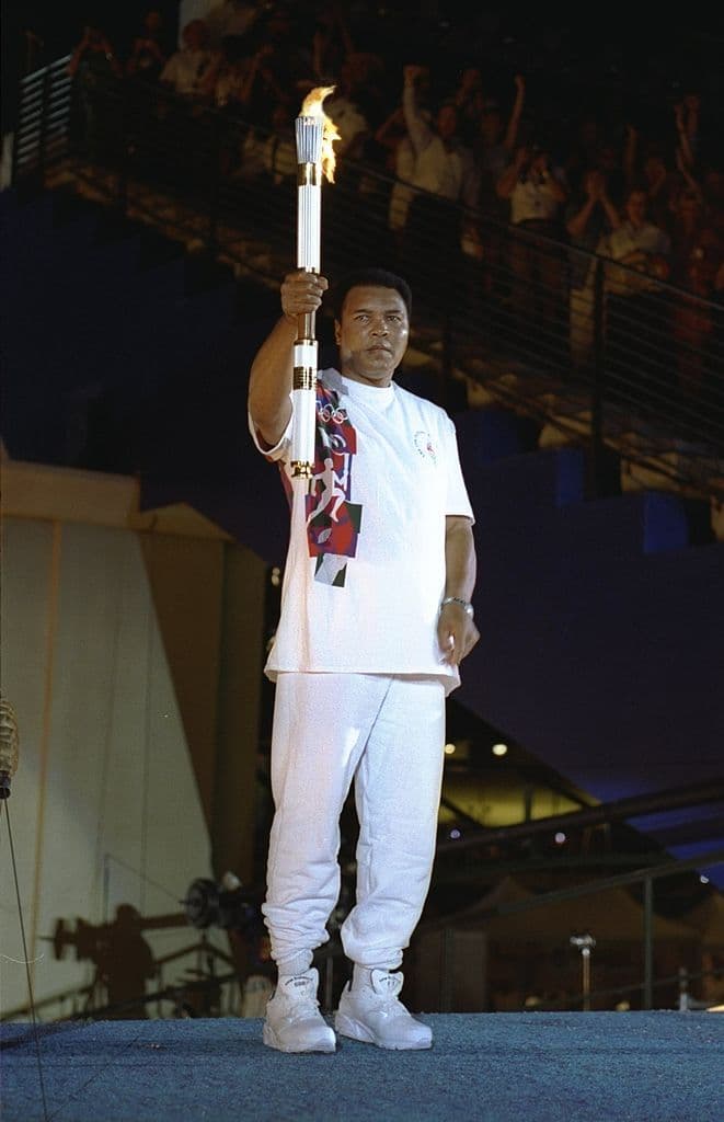 Atlanta 1996, Muhammad Ali e il giorno in cui mostrò al mondo la sua fragilità fortissima