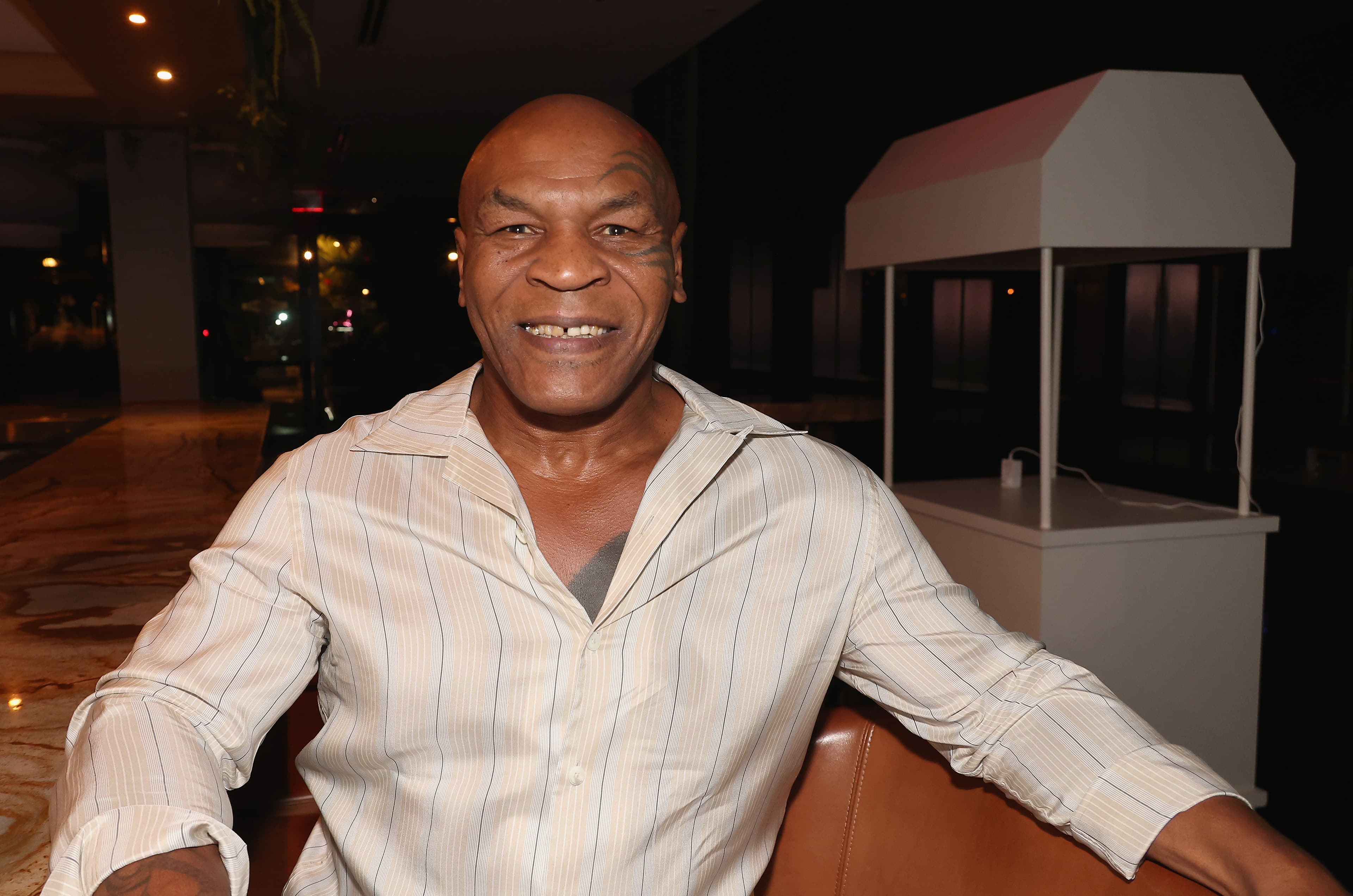 Mike Tyson, la cocaina, il carcere, le dipendenze: «Sono grato per tutto il male che mi è successo, perché mi ha reso una persona migliore»
