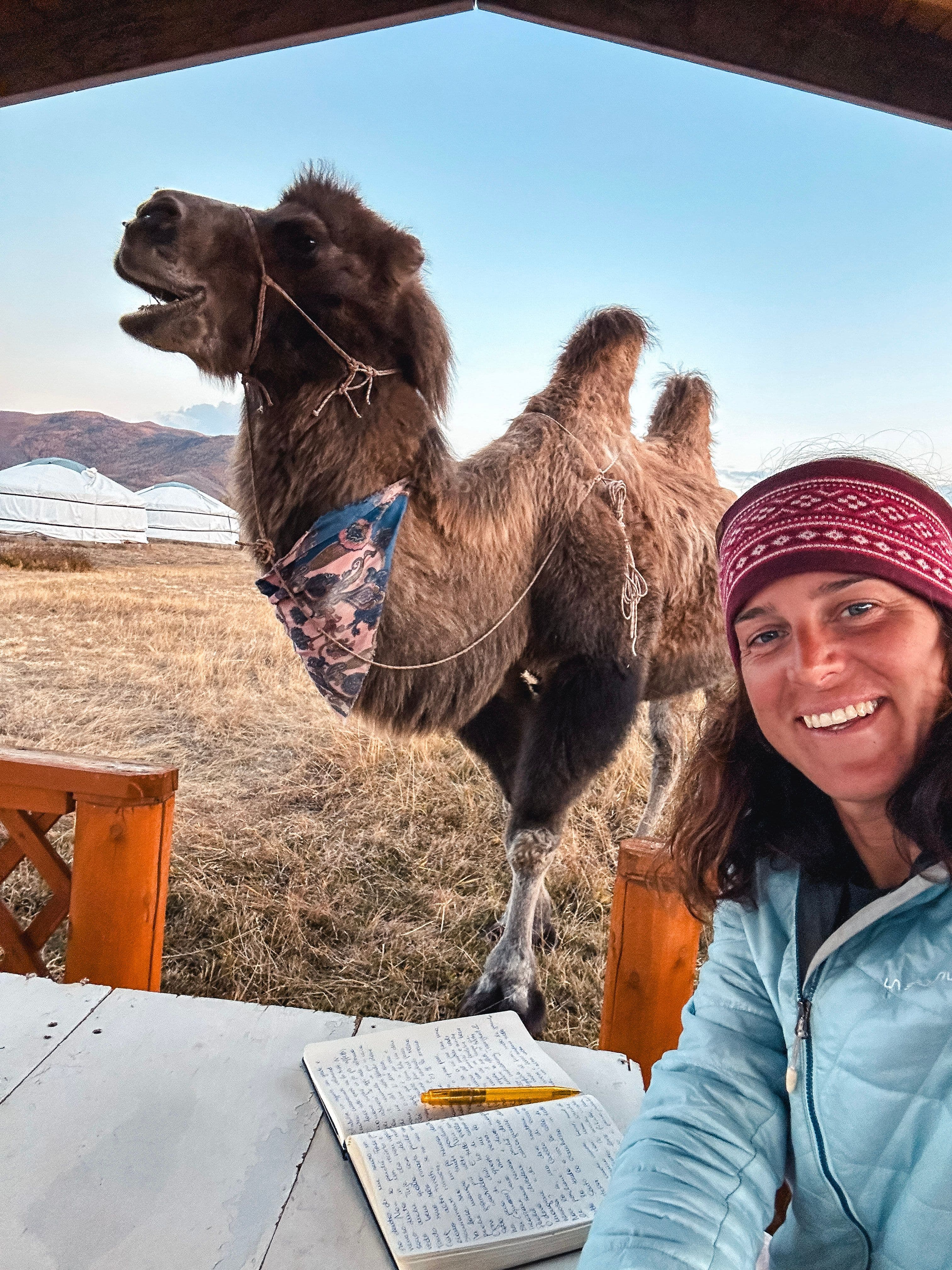 Tamara Lunger dal K2 alla Mongolia dopo la morte del compagno di spedizione: «Durante il cammino mi tornavano in mente il suo sorriso, i suoi occhi. È stato come se continuasse ad accompagnarmi»