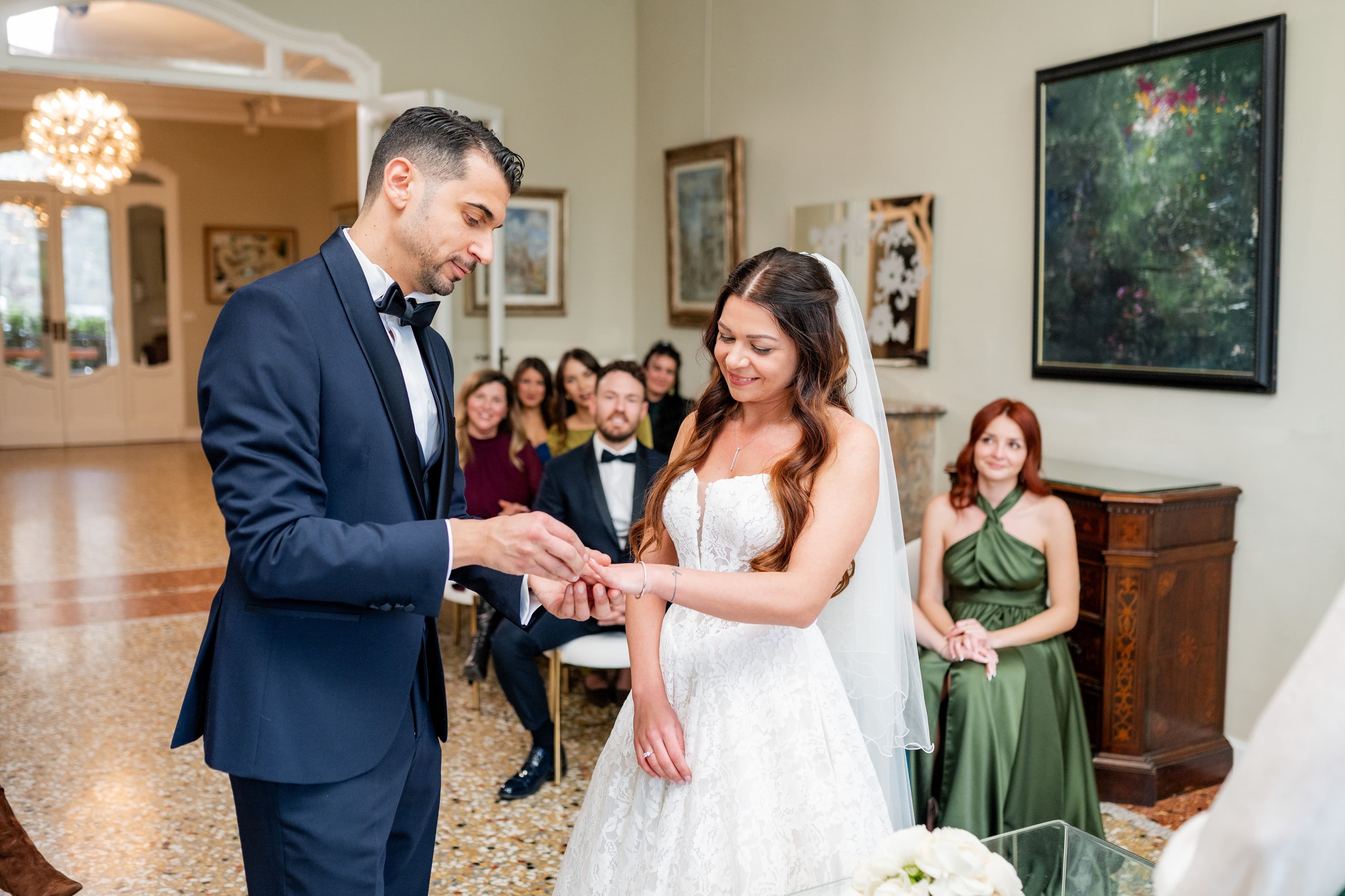 Matrimonio a prima vista 17: Ivan e Giulia devono andarci piano sotto le coperte mentre Fabio e Adele ignorano il consiglio di Nada Loffredi