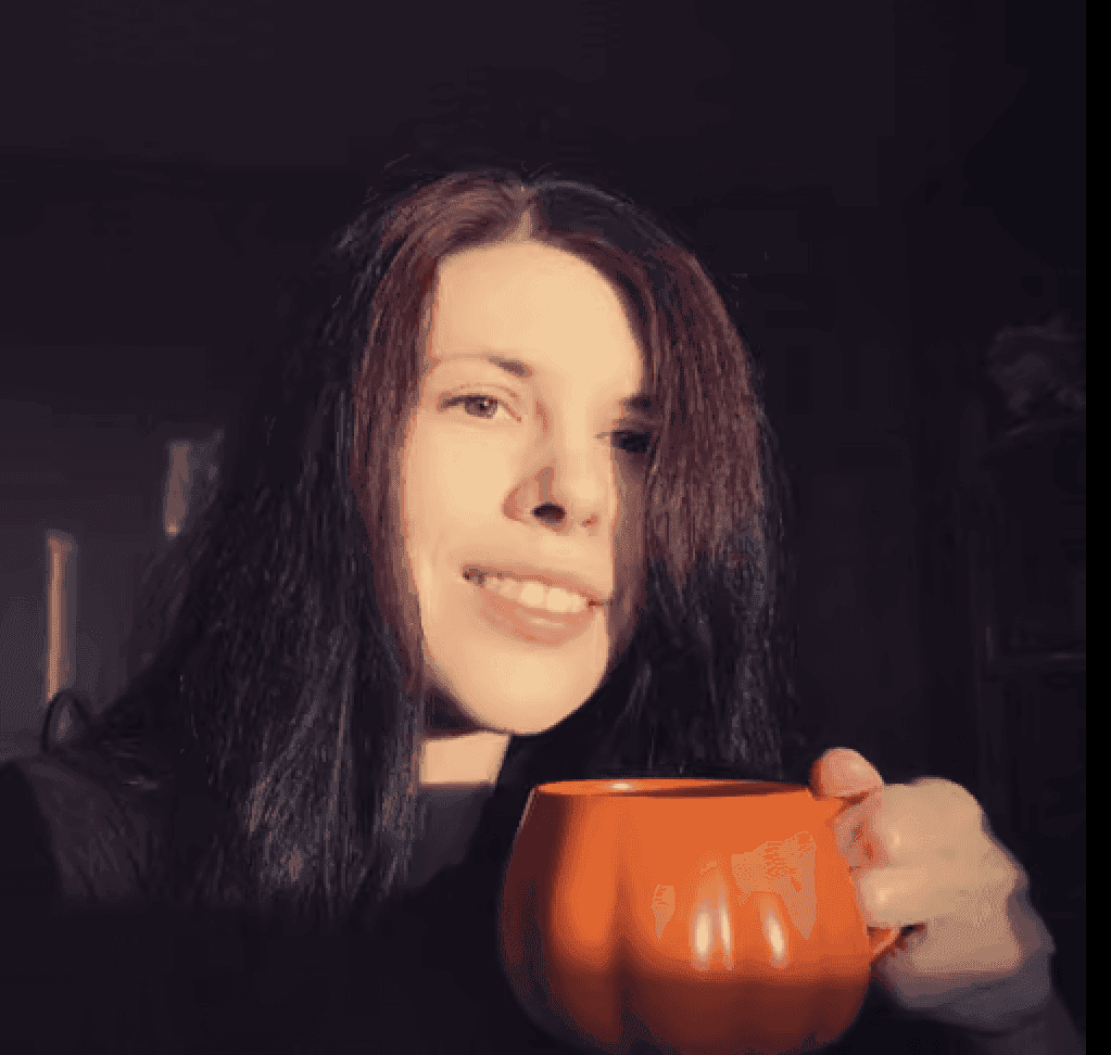 Kat Solomko, illustratrice ucraina: «Sono tornata a Odessa e ho visto i fiori, una scuola di danza, la vita nonostante la guerra. Mi ha dato la forza per continuare a disegnare»