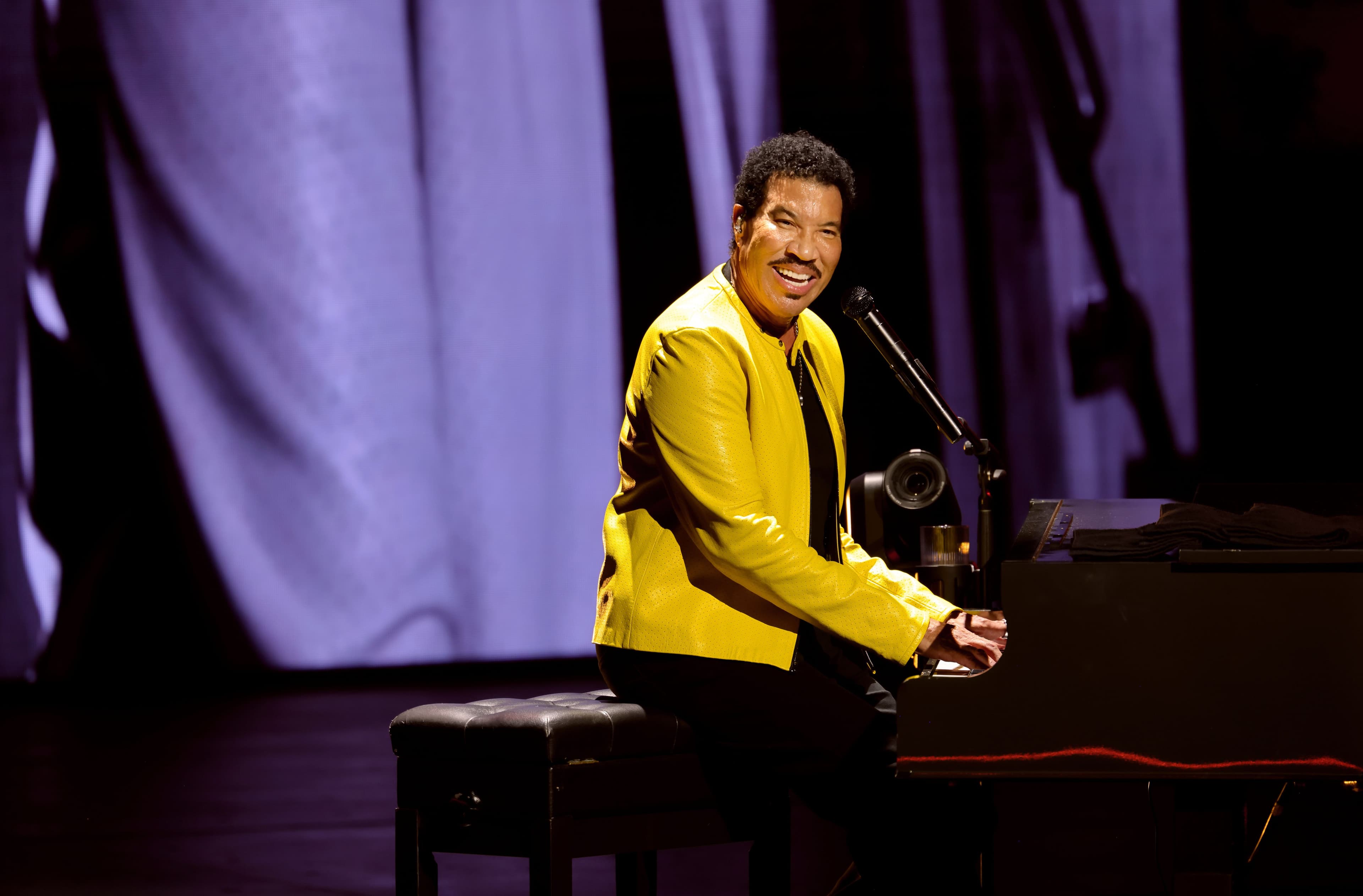 Fibrillazione atriale come Lionel Richie: sintomi, cure e quando si richiede l'intervento