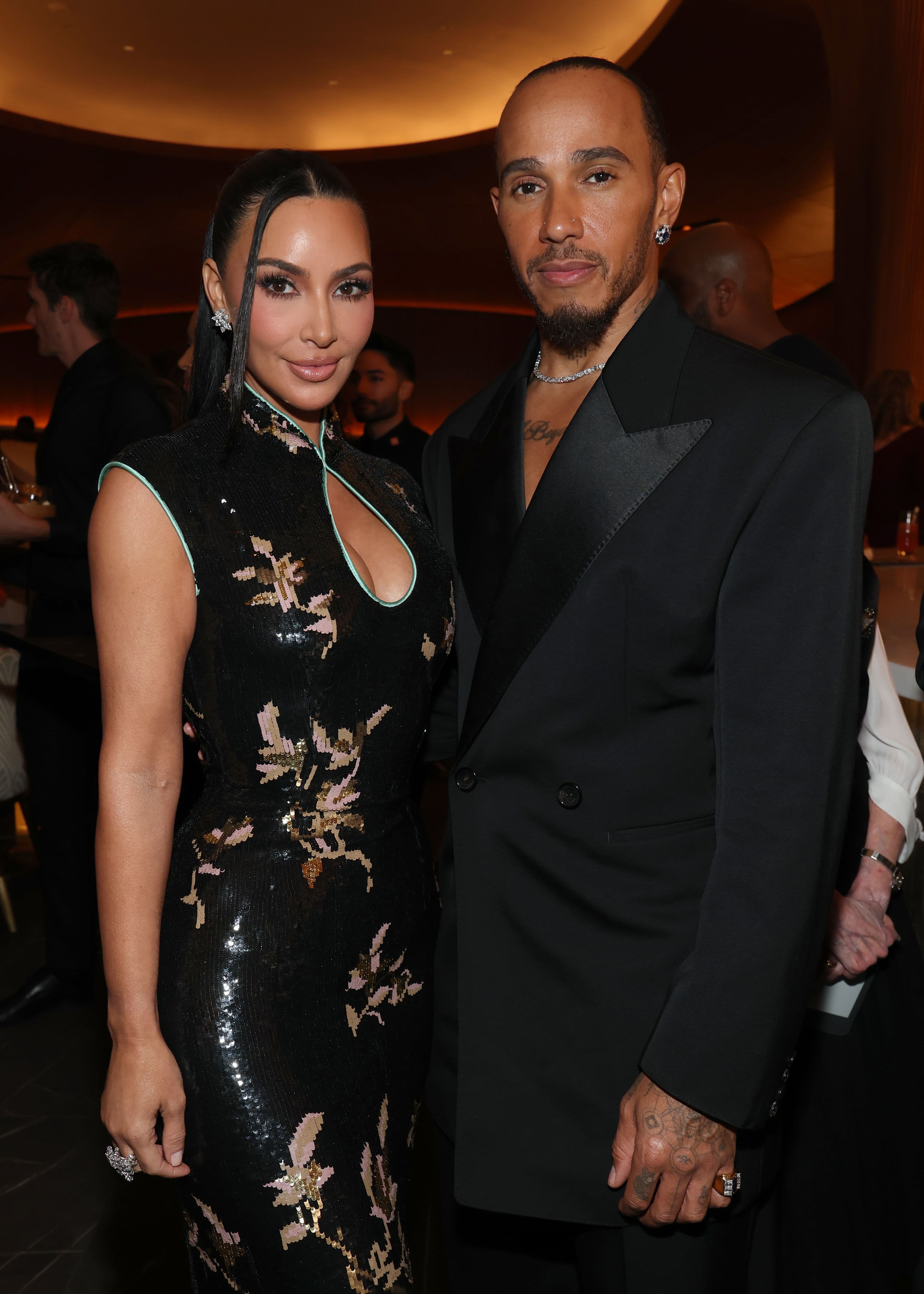 Kim Kardashian: «Sono stata single per 5 anni prima di iniziare la relazione con Lewis Hamilton. Avevo bisogno di guarire dopo il divorzio da Kanye West»