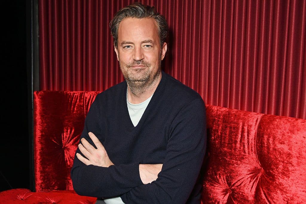 Matthew Perry, la sorella rivela: «Parlava spesso del vuoto che non riusciva a colmare. Ha speso 7 milioni di dollari cercando di disintossicarsi»