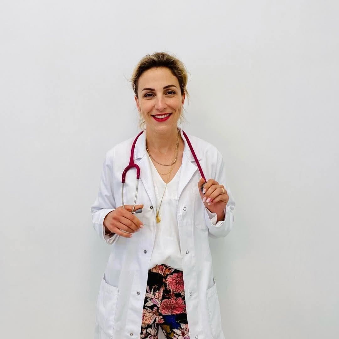 La pediatra Valentina Paolucci sul consenso spiegato ai bambini: «Già a tre anni si può imparare che il corpo ci appartiene. Se si vede riconosciuto il valore del proprio "no" si imparerà anche a rispettare quello degli altri»