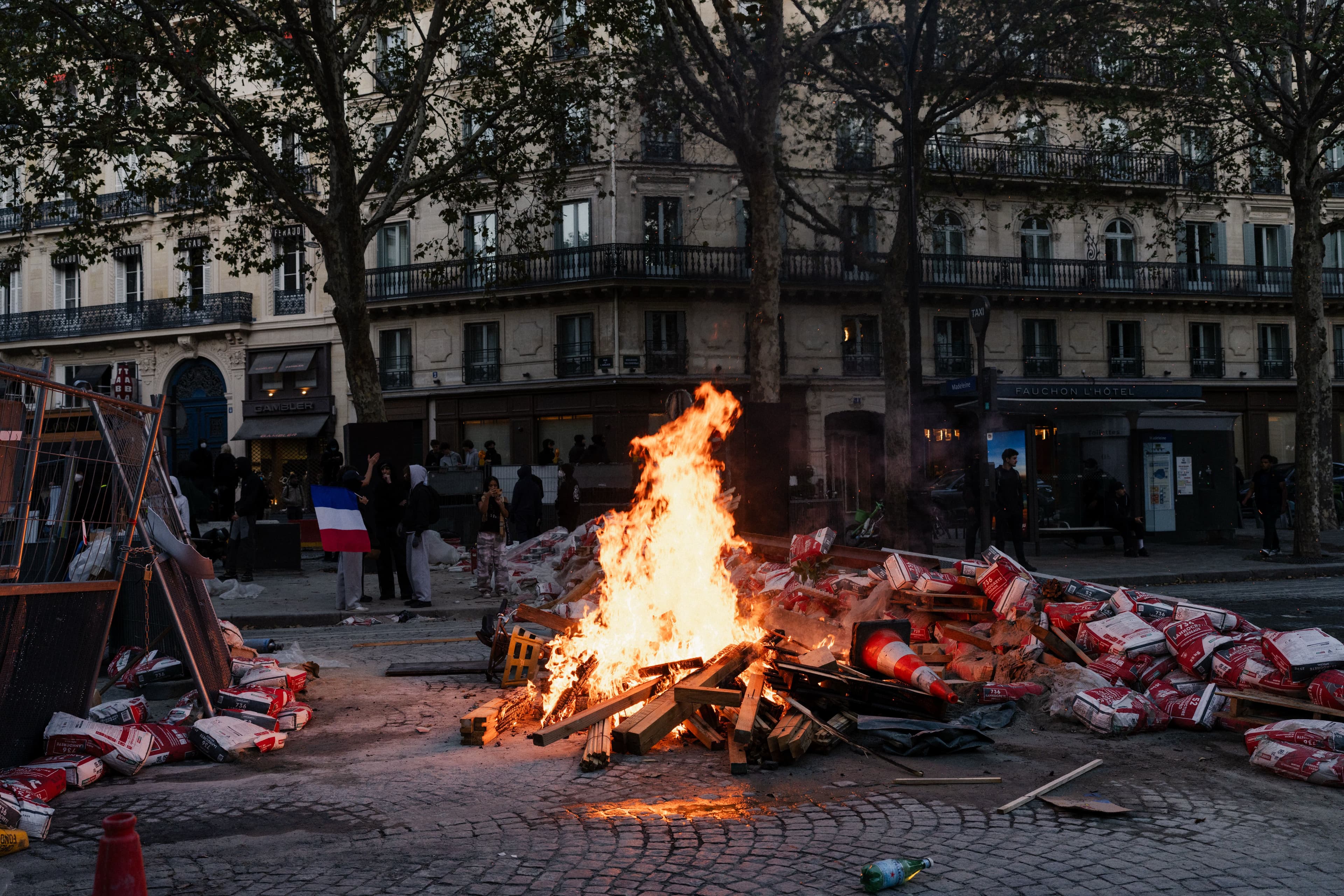 Perché i manifestanti sono le vere vittime delle violenze in Francia