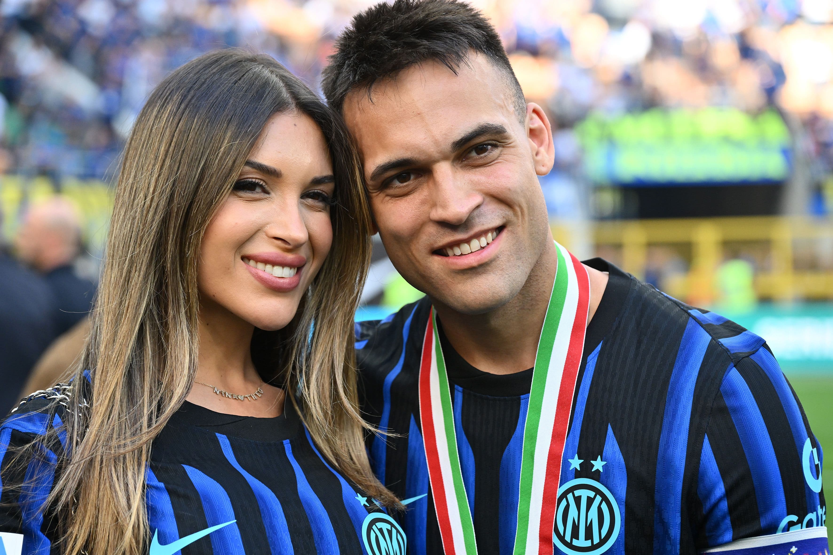 Agustina Gandolfo tifa per Lautaro Martínez dagli spalti: «È un padre bravissimo, molto affettuoso; è lui che pulisce, disegna con i figli, si siede con loro per fare lavoretti manuali»